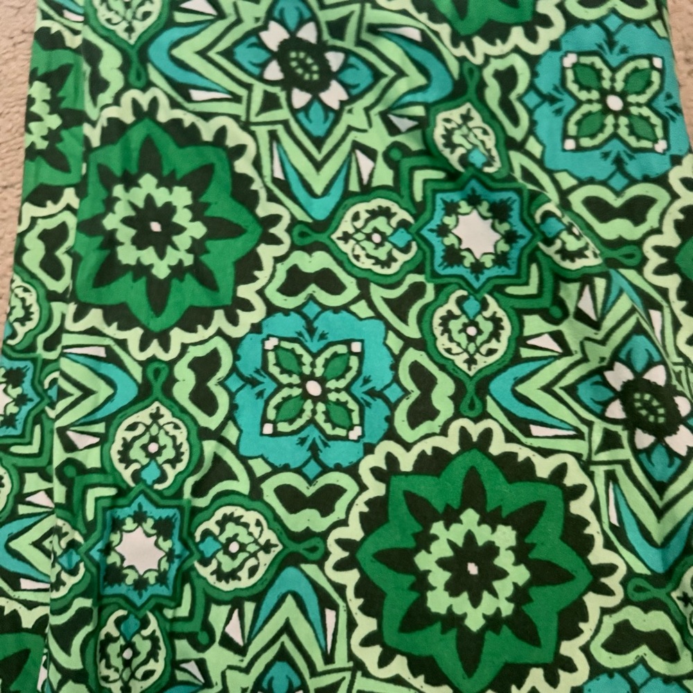 Lularoe Green Patterned Leggings - image 2